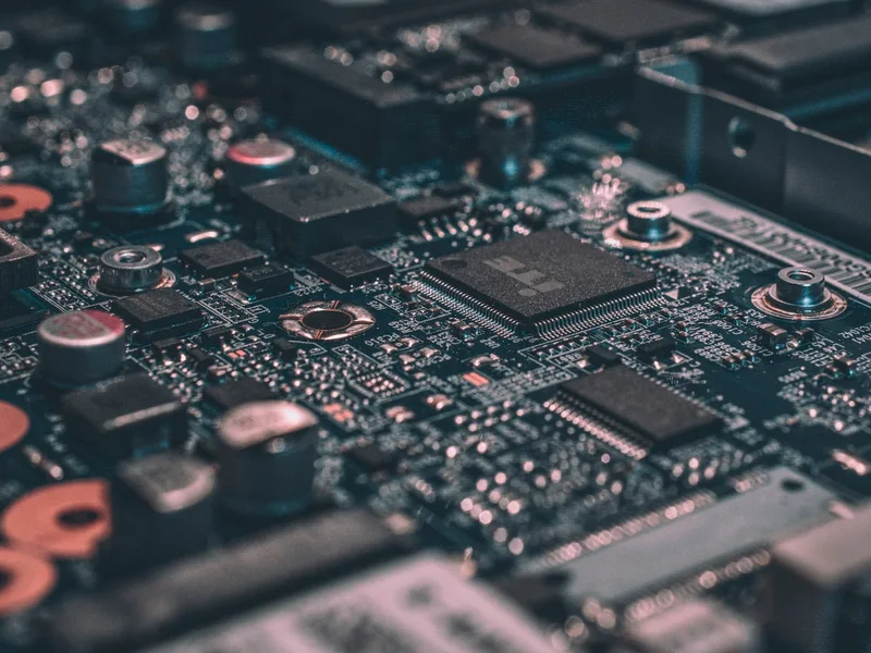MAC Addresses Explained: What They Are and Why Modern OSes Randomize Them